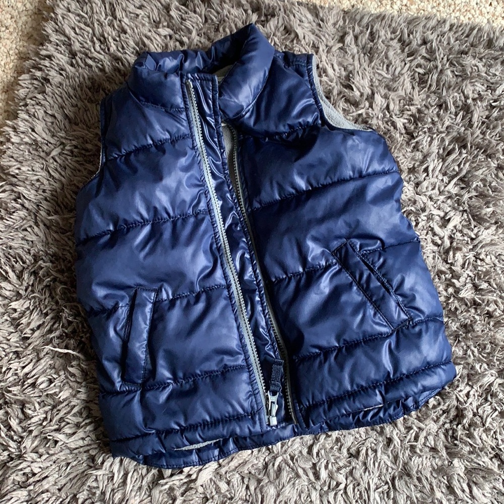 Boys Old Navy winter vest